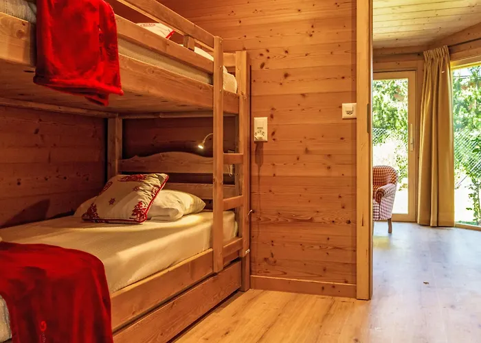 木屋 Mirabeau 8 By Interhome