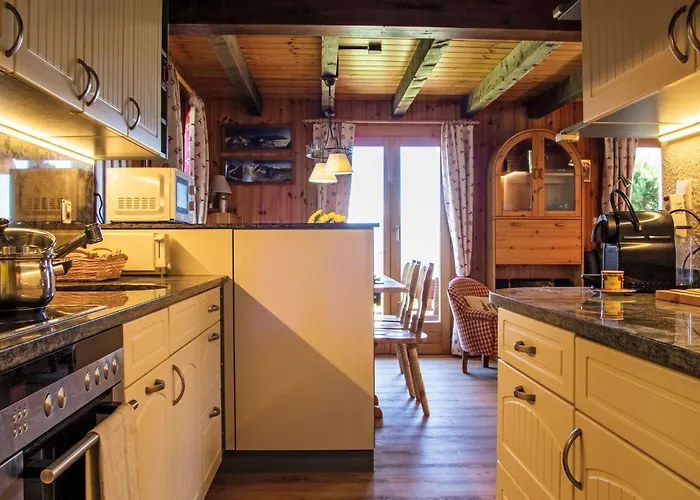 Mirabeau 8 By Interhome 木屋 *